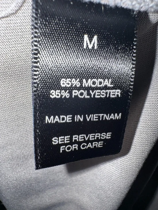 BKE Short Sleeve Top Women’s M NWOT Casual Boutique Style- Gray - Picture 4 of 5